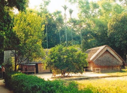 CỬA LÒ - BIỂN THIÊN CẦM - MỘ ĐT VÕ NGUYÊN GIÁP - NGÃ 3 ĐỒNG LỘC