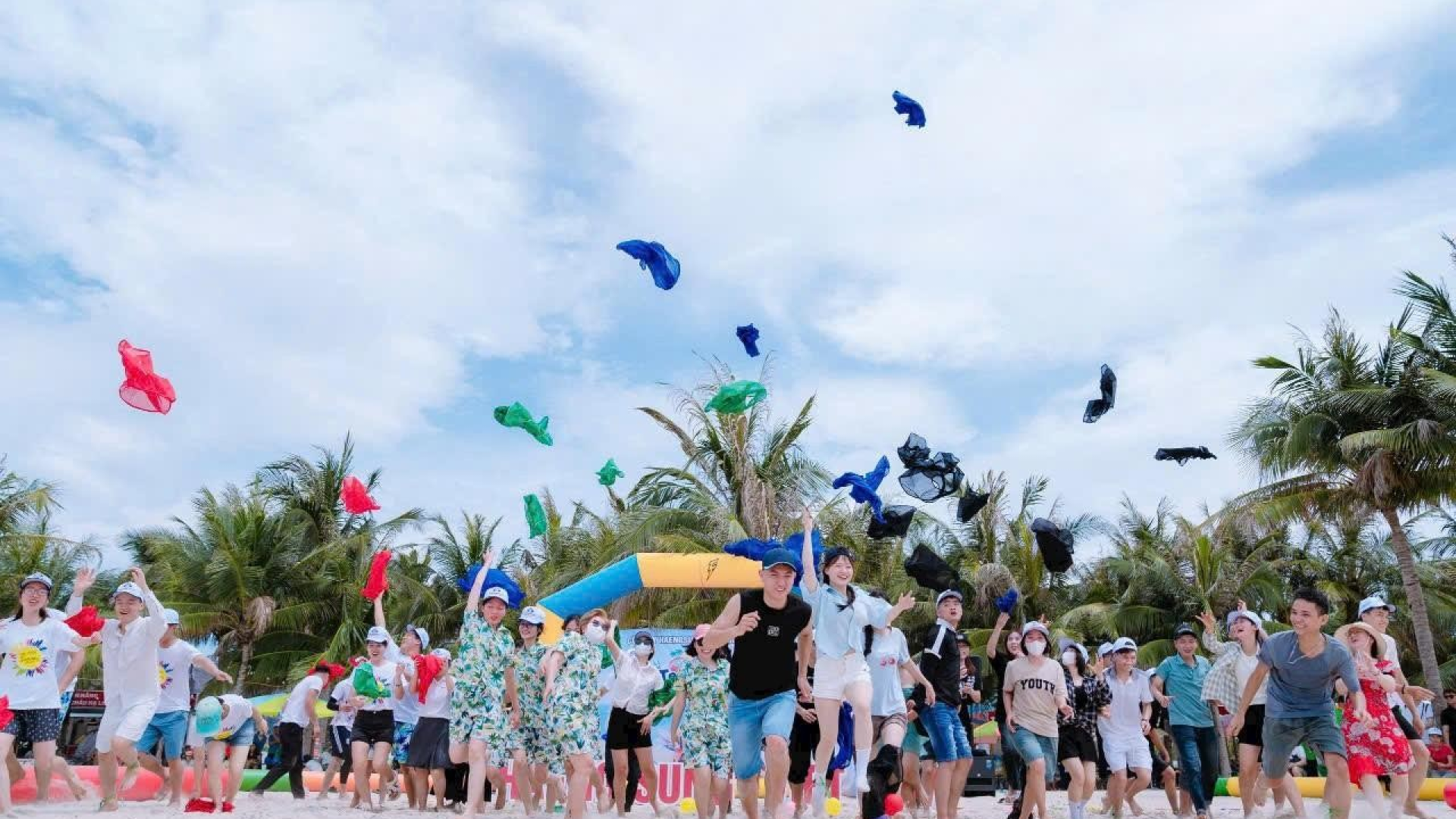 Gala dinner Công ty Haengsung electronics Việt Nam Số lượng: 1000 người