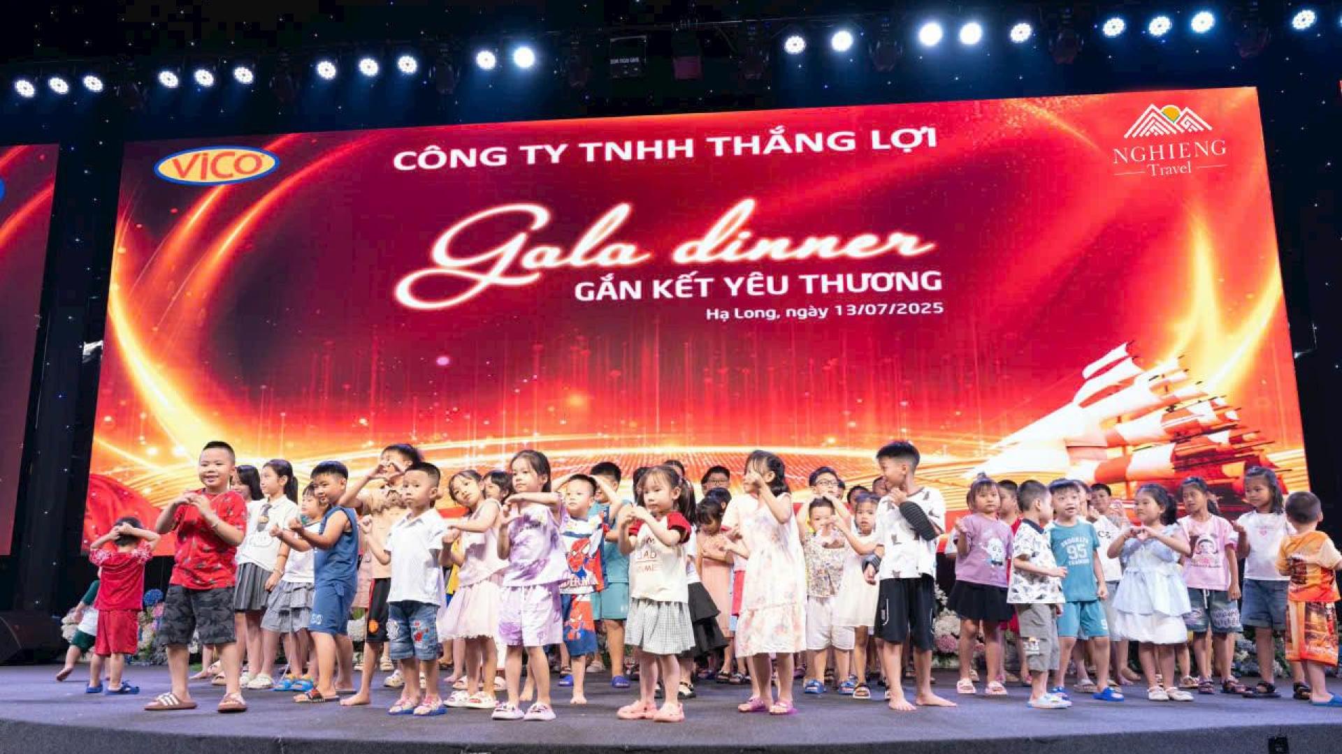 Gala dinner Công ty Haengsung electronics Việt Nam Số lượng: 1000 người