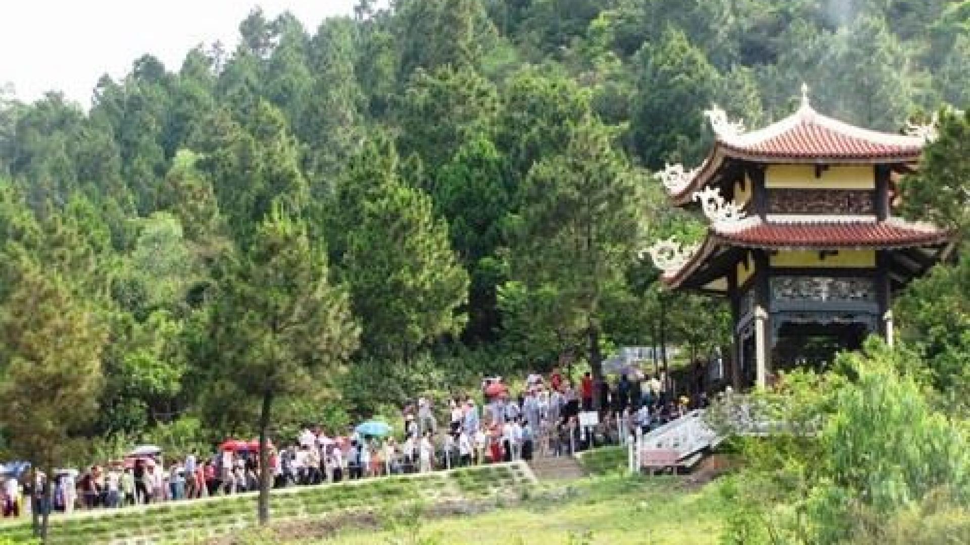 HÀ NỘI - HÀNH TRÌNH DI SẢN MIỀN TRUNG - ĐÀ NẴNG (BAY 1 CHIỀU)