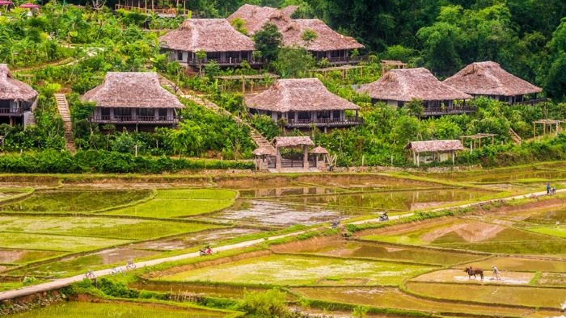 HÀ NỘI – THUỶ ĐIỆN HOÀ BÌNH - BẢN LÁC MAI CHÂU - HÀ NỘI